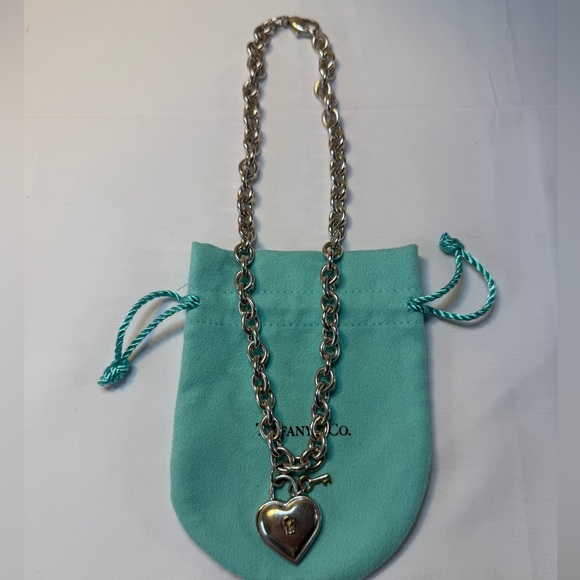 Tiffany & Co Necklace Heart Lock Key 18K Yellow Gold Yellow Gold Silver 925 - Picture 3 of 9